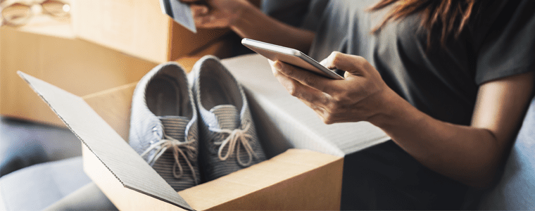 woman shopping online