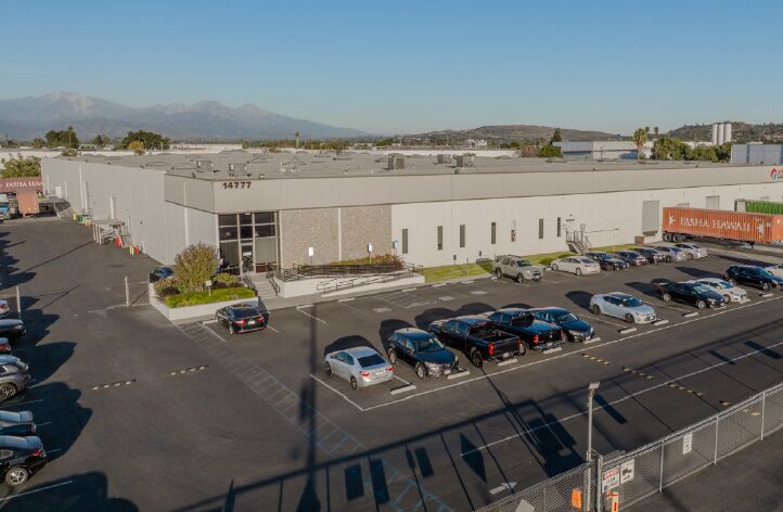 Approved Freight Forwarders front entrance